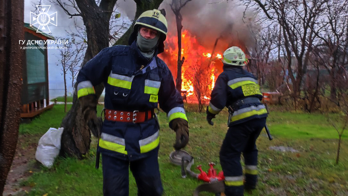 У Дніпрі на пожежі постраждав 38-річний чоловік