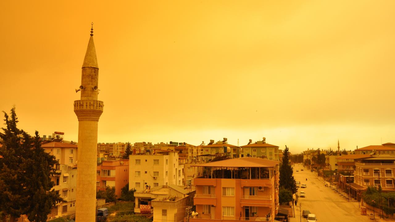 Код "жовтий": турецькі метеорологи попереджують про пилові бурі в 15 провінціях - фото 6