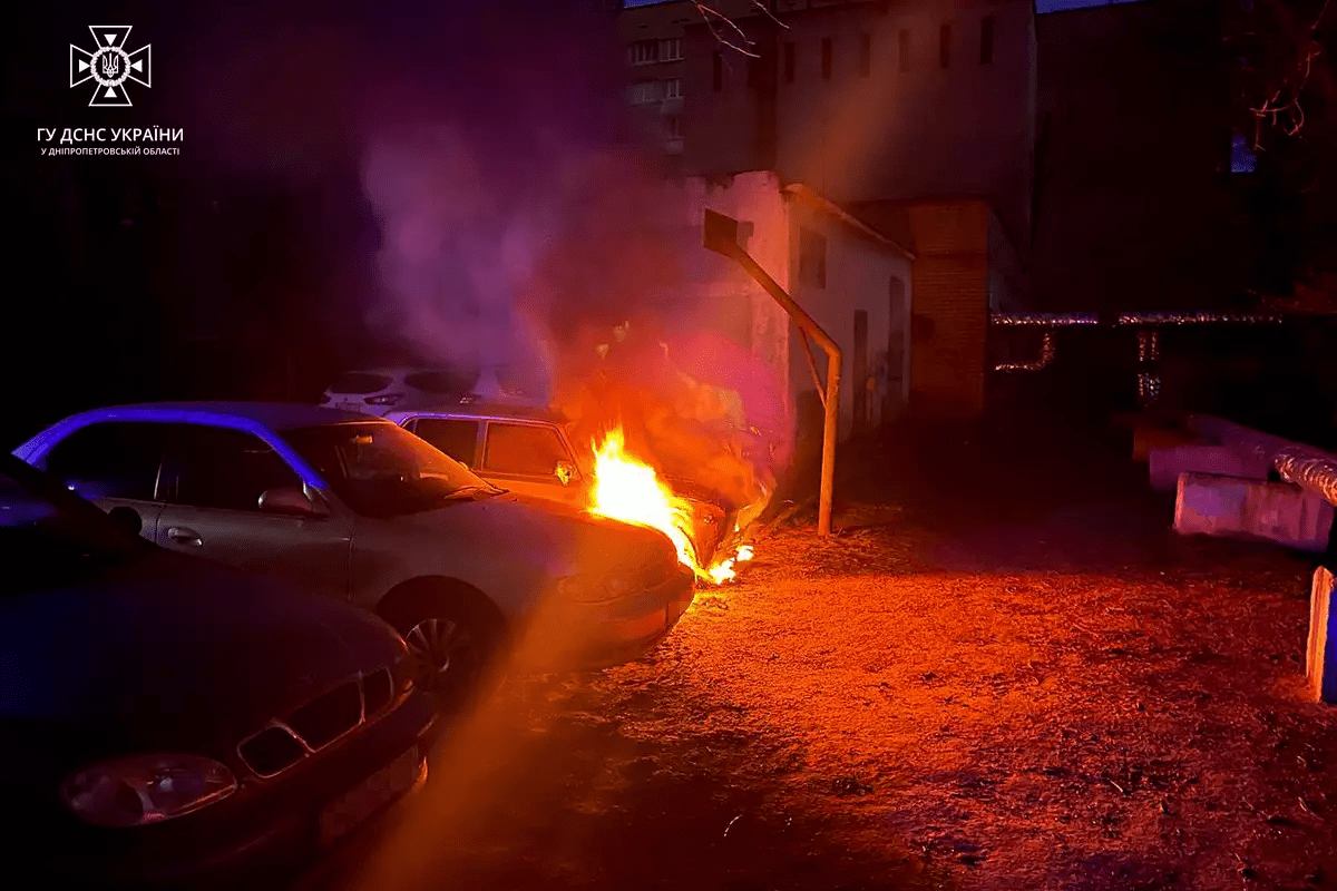 авто сгорело