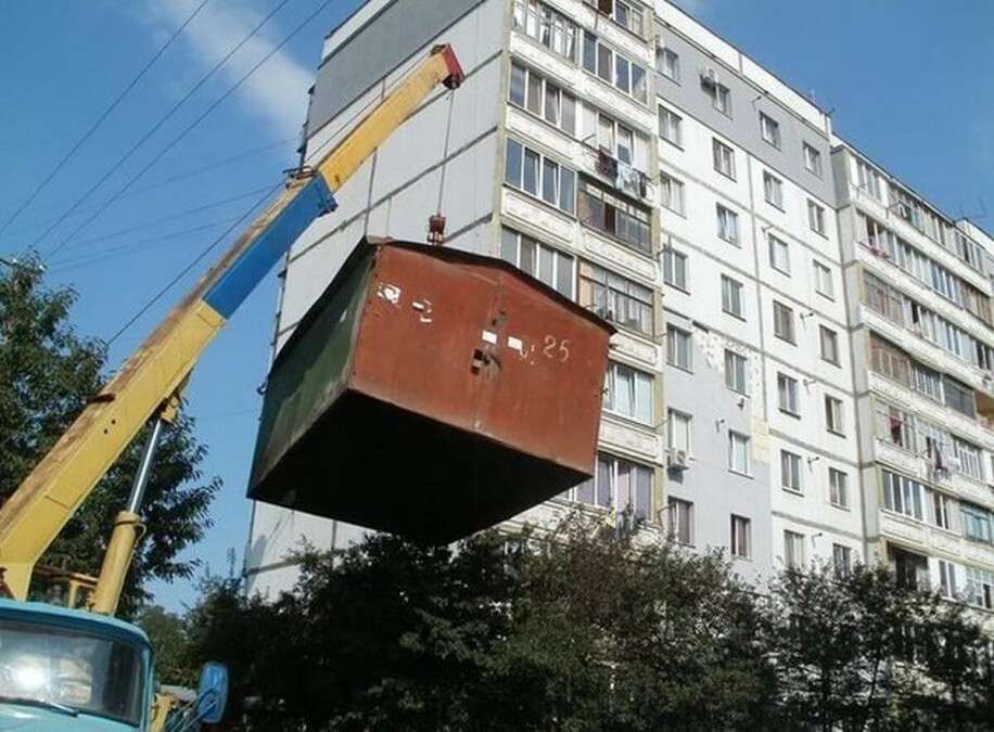 Демонтаж в Дніпрі
