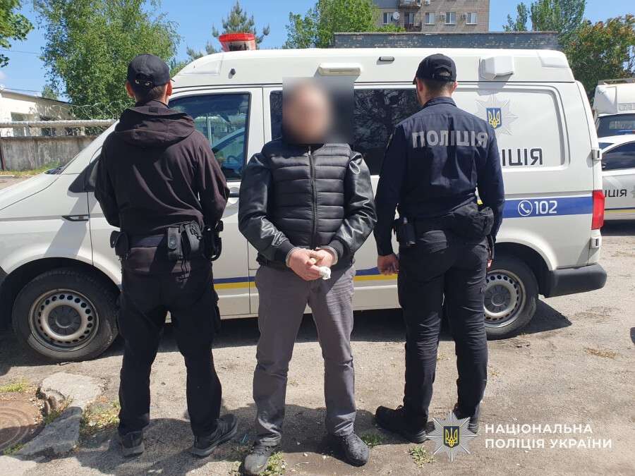 Затримання нападника