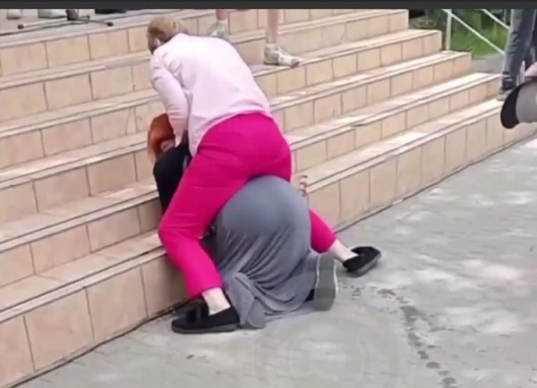 вчителька затримала