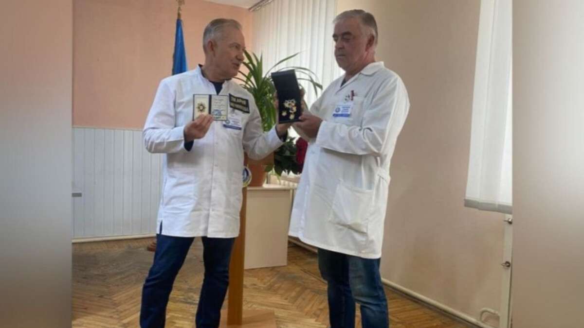 Зв'язок Риженка із затриманими лікарями госпіталя ветеранів