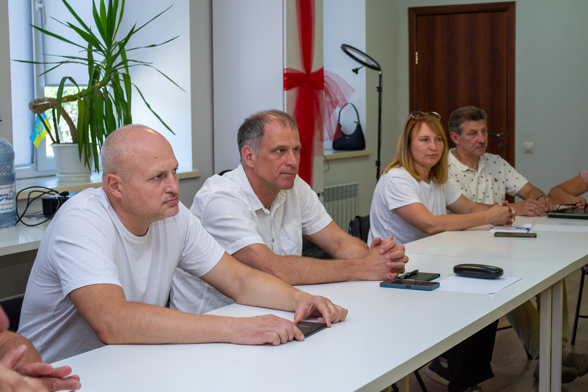 У Кам’янському привітали боксера та майстра кулачних боїв Олега Лащевського