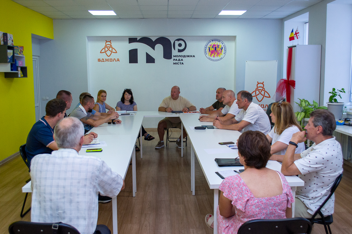 У Кам’янському привітали боксера та майстра кулачних боїв Олега Лащевського