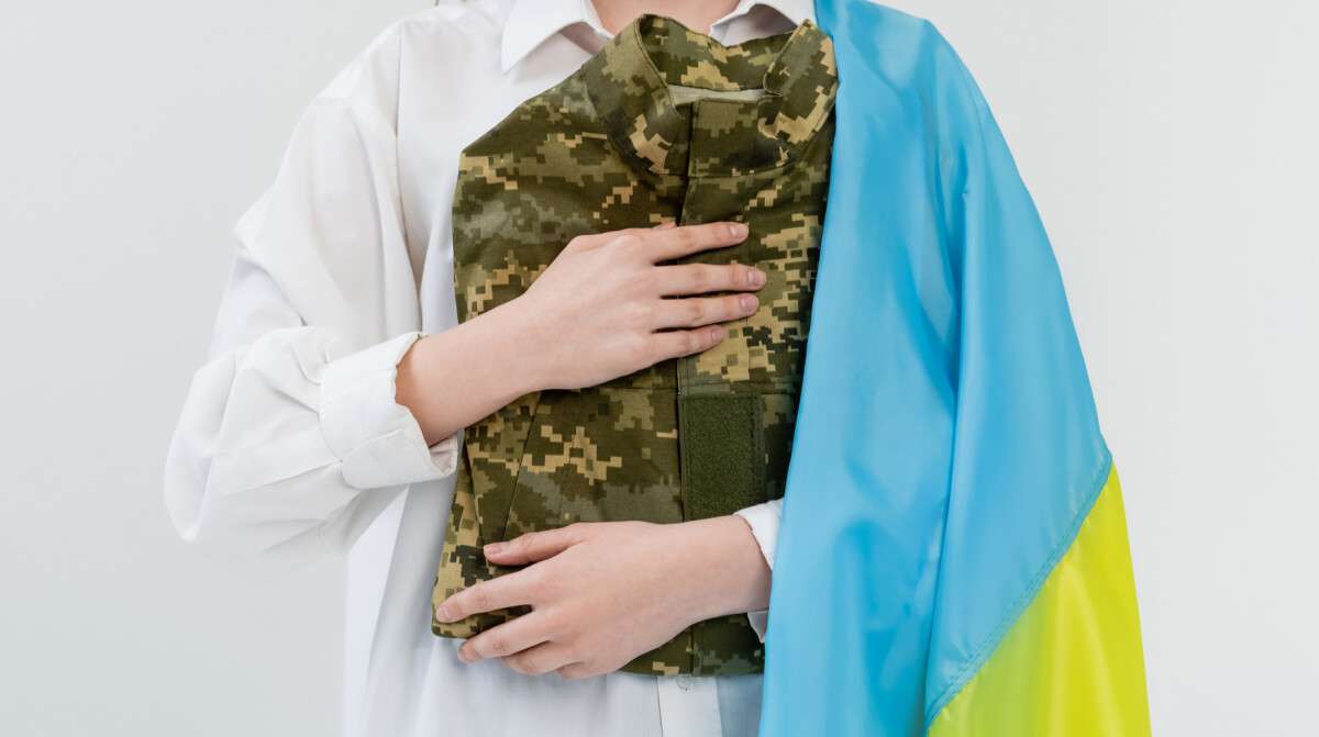 Допомога родичам військових