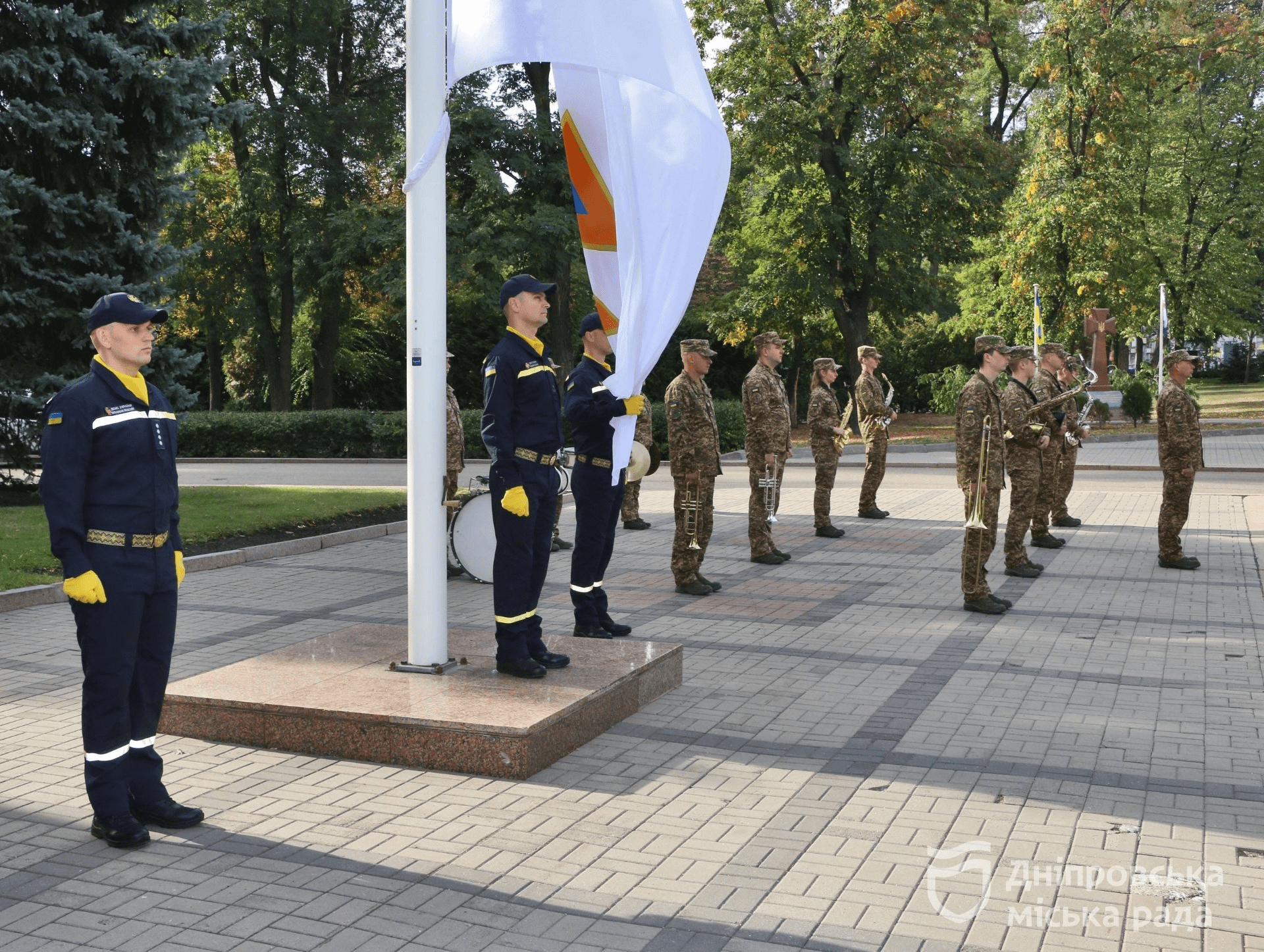 Рятувальникам вручили нагороди з нагоди професійного свята