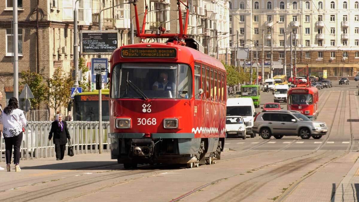 Трамвай №15 в Дніпрі