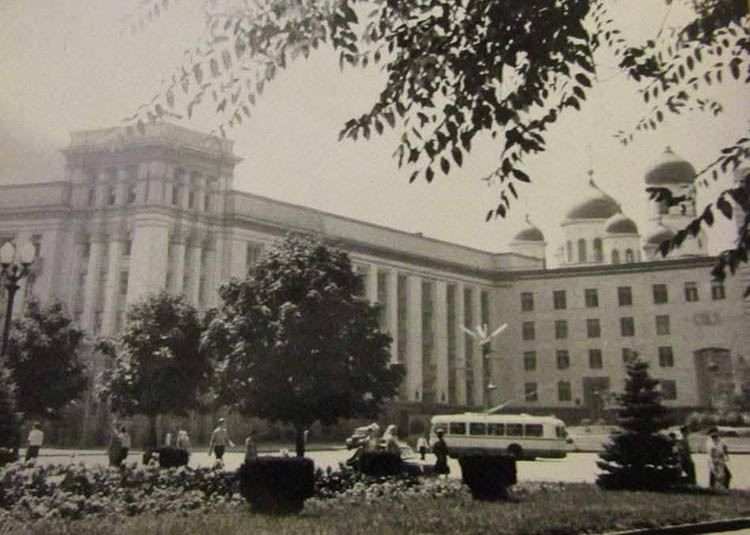 586932762_25174033532254708_1774014793284422193_n