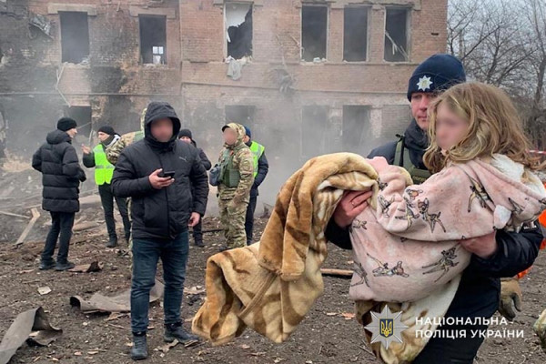 600377354_886845930398358_1233648293930134380_n