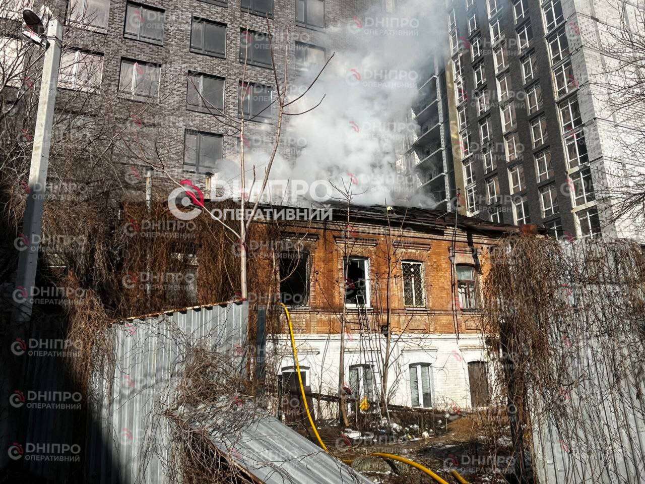 Пожежа у центрі Дніпра 23.02.2026: подробиці з місця події