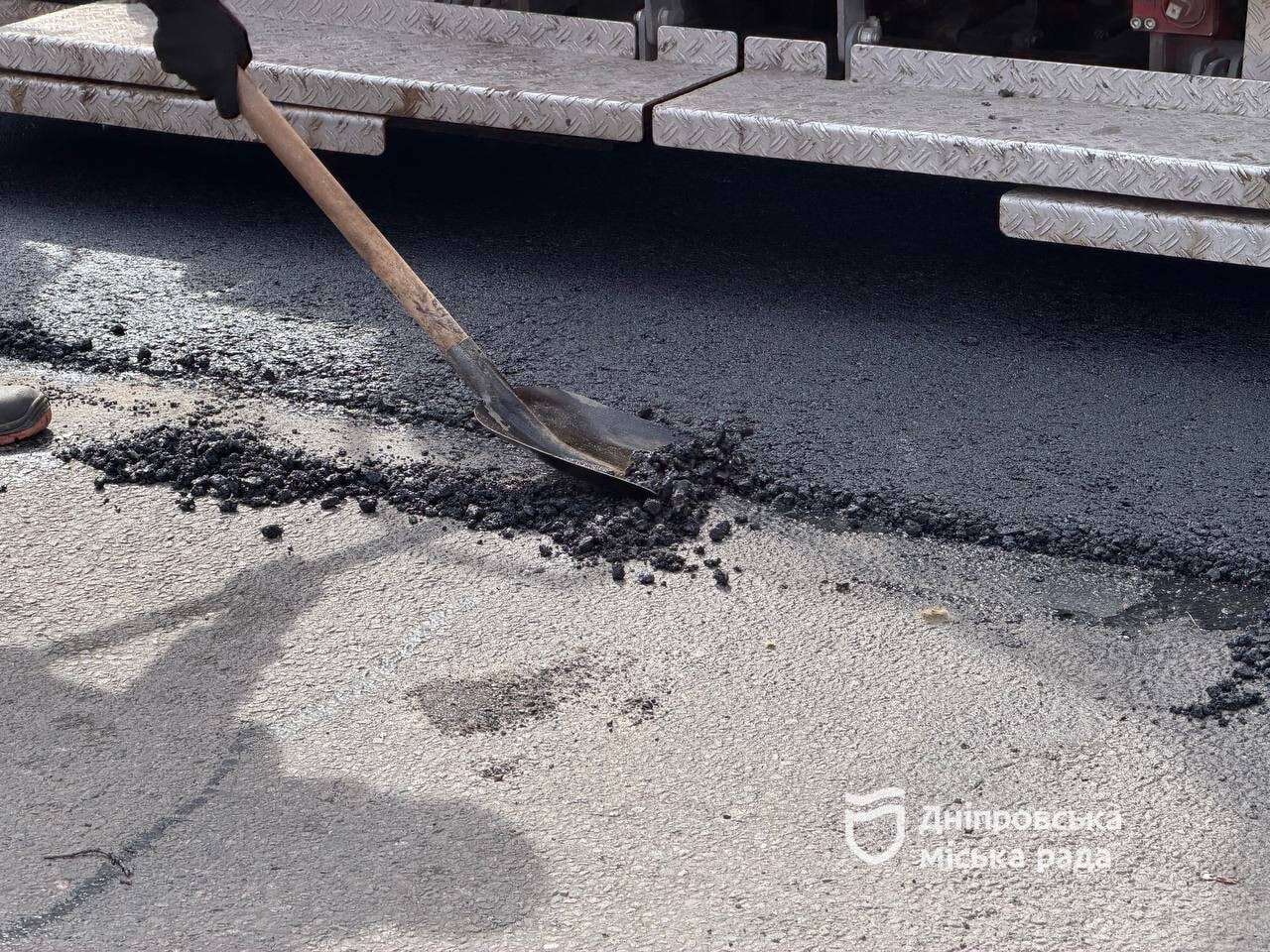 Ремонт дороги на просп. Науки: як просуваються роботи та терміни завершення