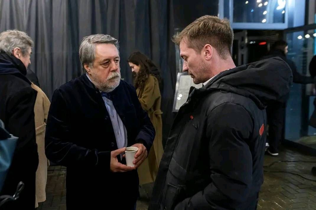 Режисер, кінодокументаліст Віталій Манський (зліва) та піаніст Артур Нікулін