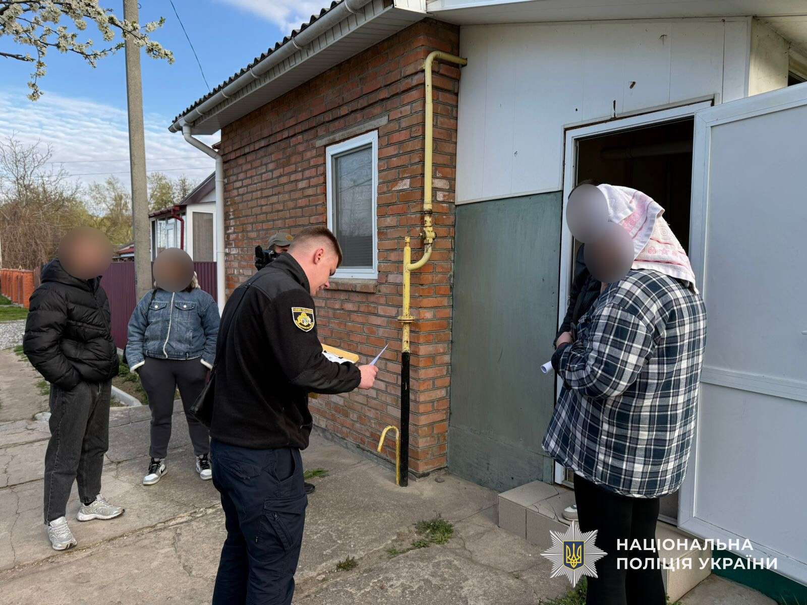 Допомога від держави виявилась пасткою: кіберполіція Дніпропетровщини викрила схему на мільйони