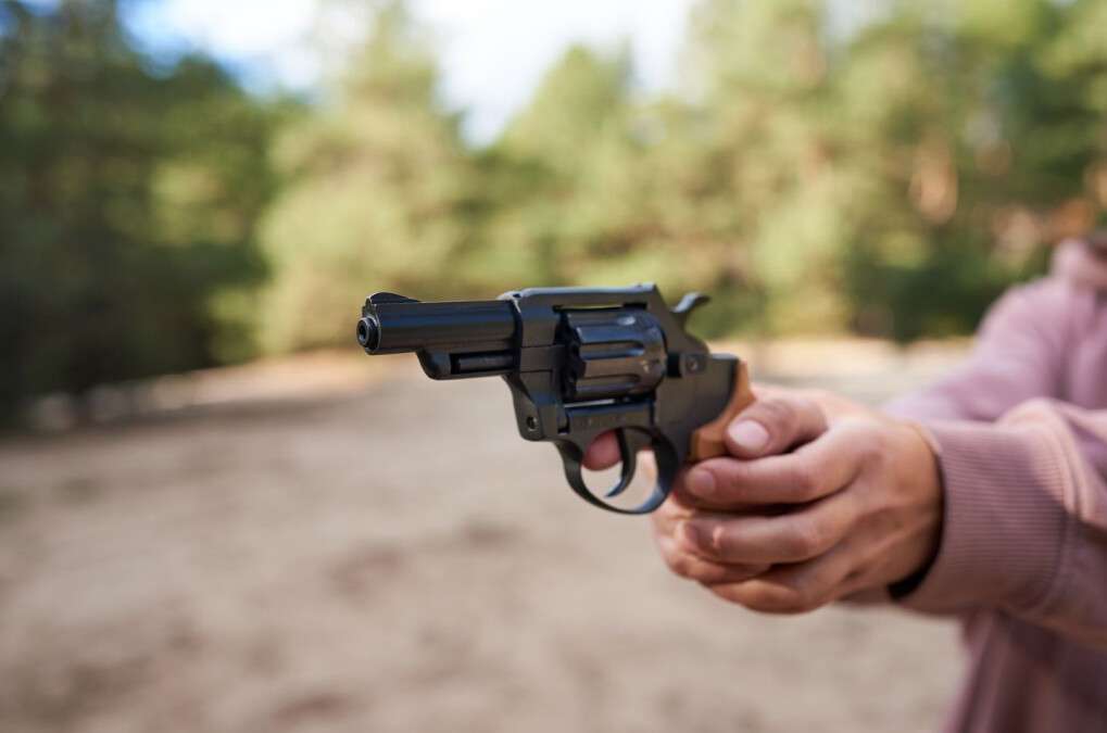 У Дніпрі спіймали чоловіка, який влаштував стрілянину