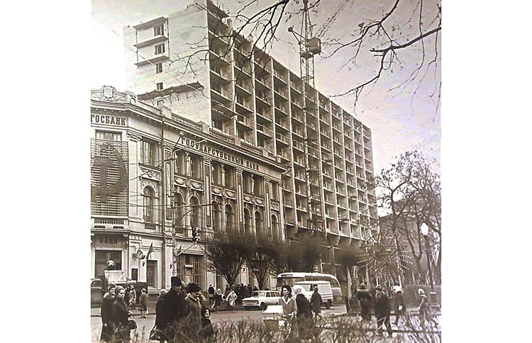 678749613_2482190132229212_5865758928443106510_n