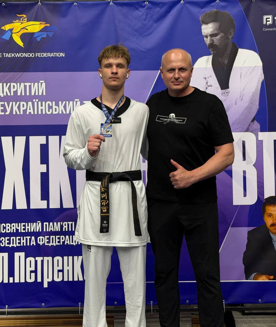 Кам’янські тхеквондисти здобули десятки нагород на масштабних змаганнях у Дніпрі 3 Кам’янські тхеквондисти здобули десятки нагород на масштабних змаганнях у Дніпрі