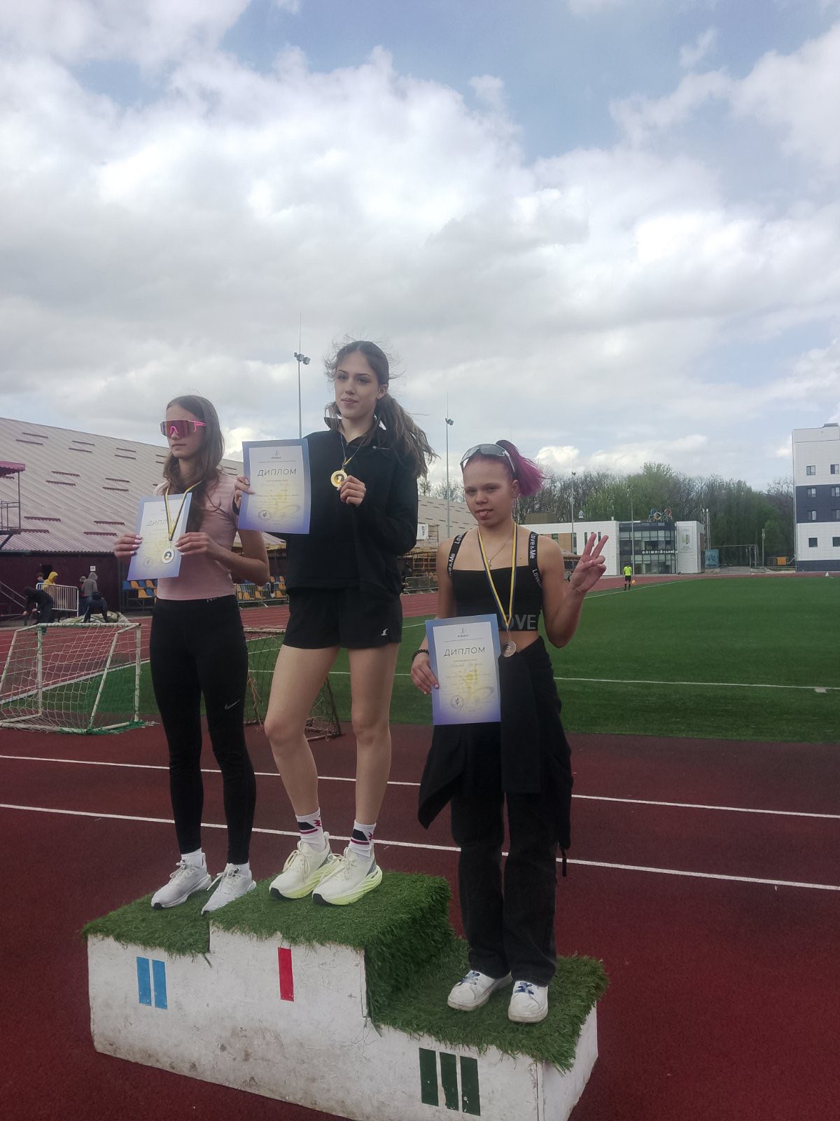 Легкоатлети Кам’янського стали призерами чемпіонату області у Дніпрі
