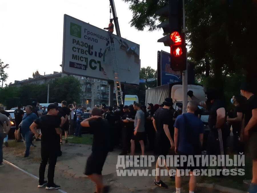 Борди тітушки