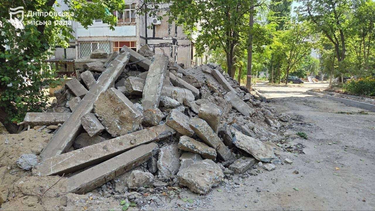 Ремонт доріг у Дніпрі: як просуваються роботи на Олександра Данченка