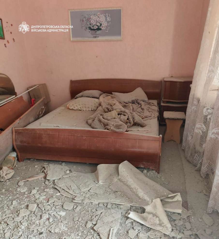 Вибухи на Дніпропетровщині 30 серпня: є поранені та руйнування