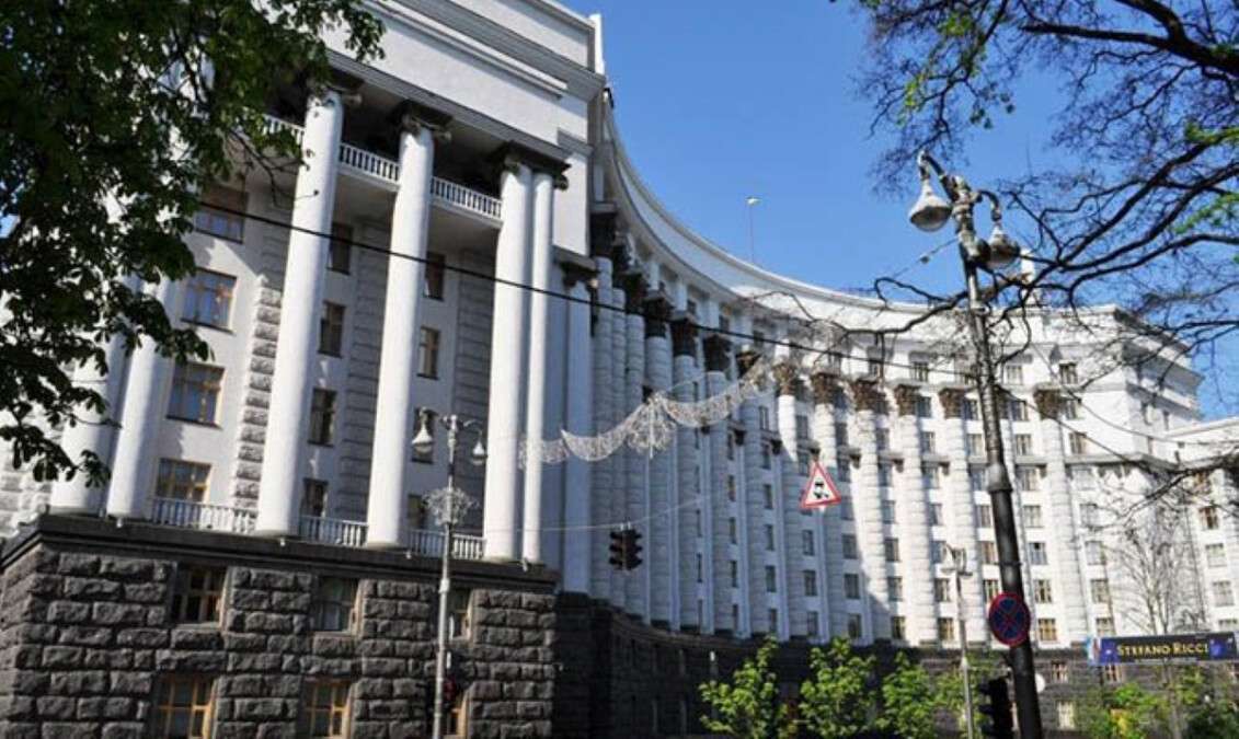 Центральна влада зупинила всю підготовку України до зими